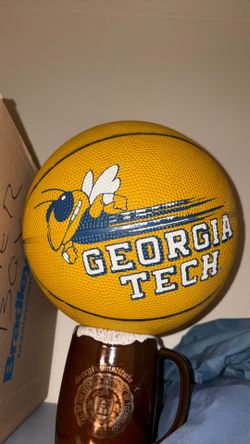 Vintage Georgia technology college mug and ball