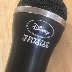 Microphone