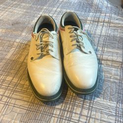 Gucci leather golf shoes