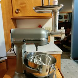 KitchenAid Pro 5Plus mixer with all metal grinder used 12 times