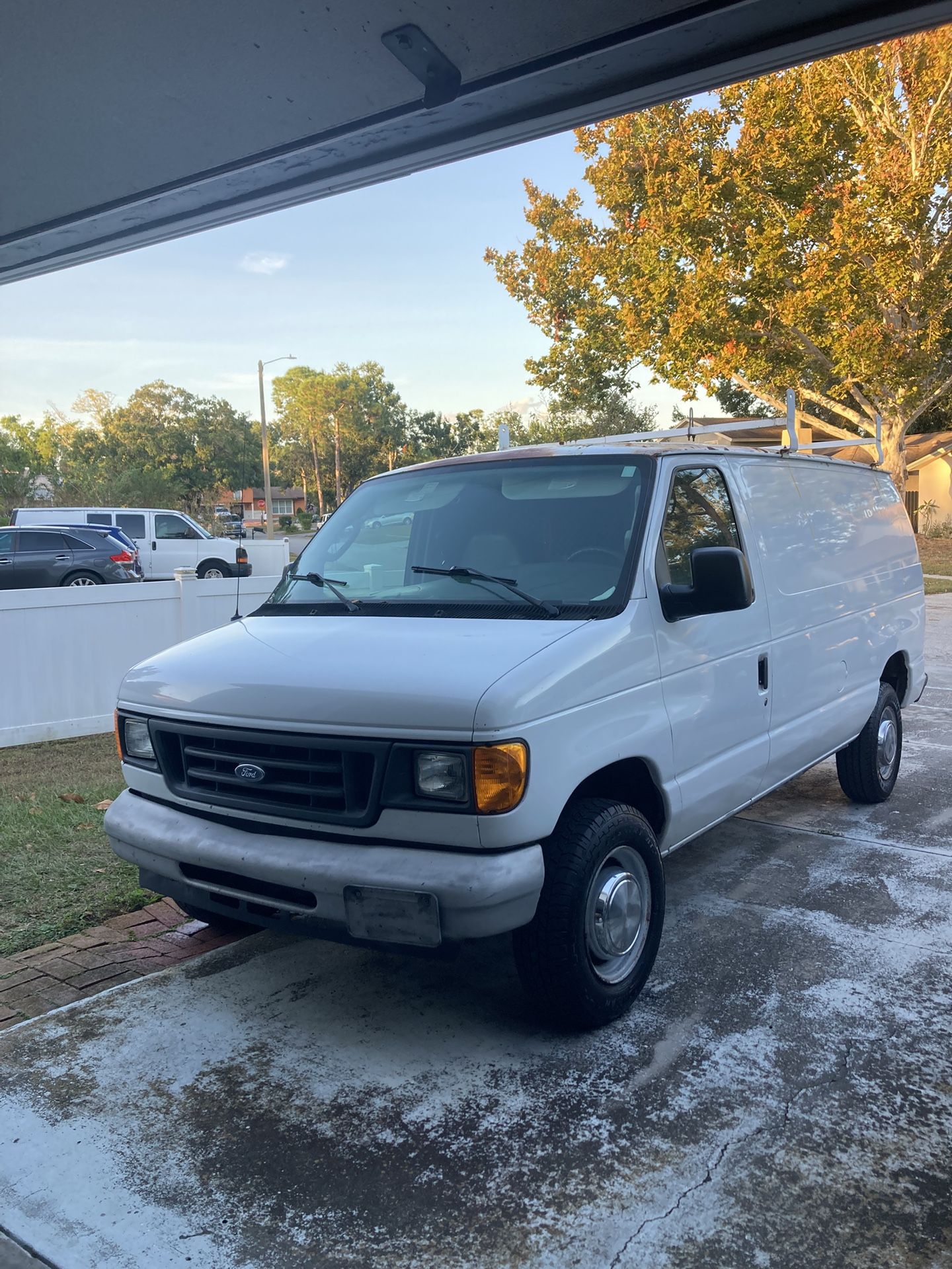 2006 Ford E-250