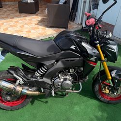 2021 Kawasaki Z125 Pro