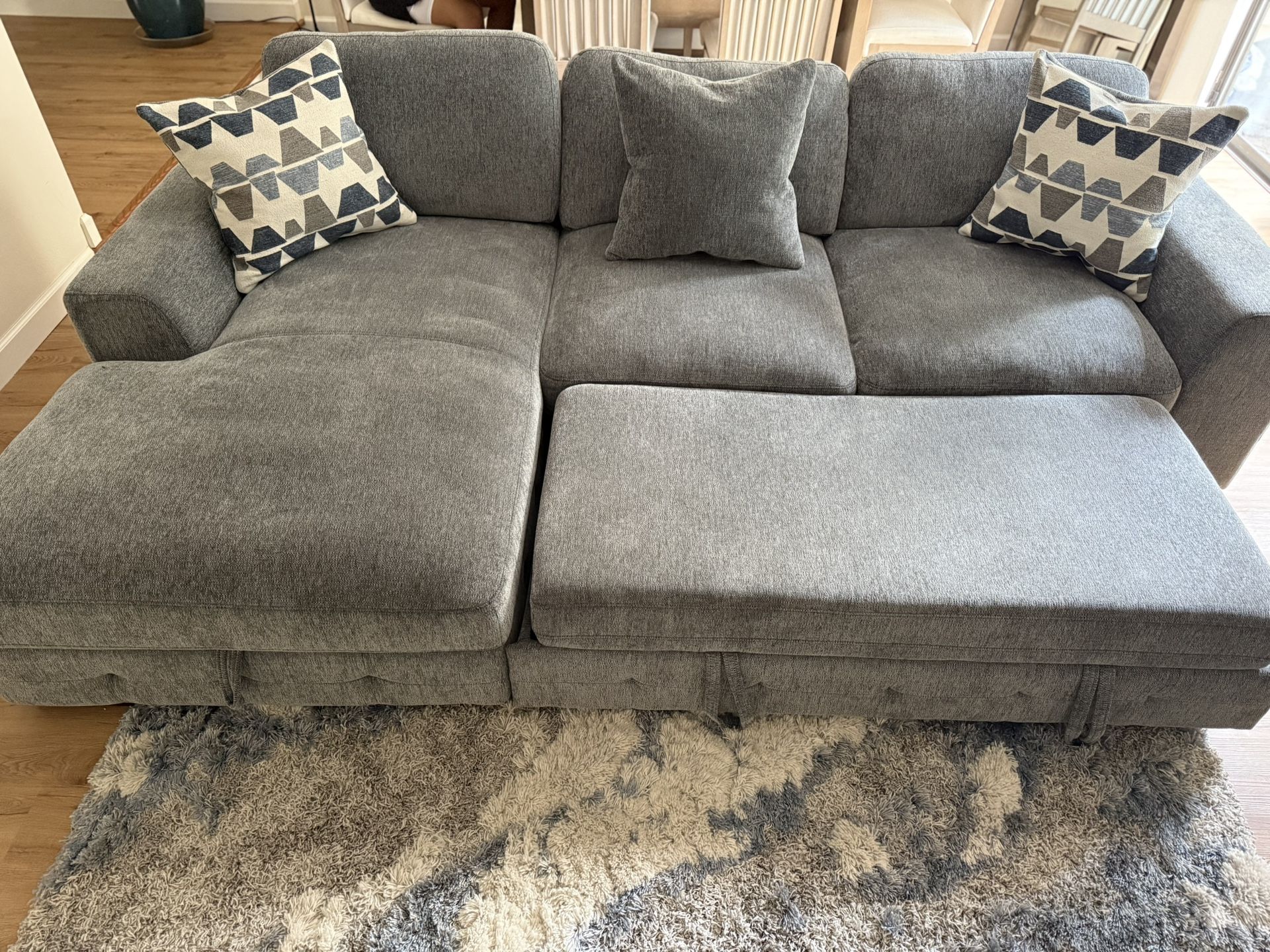 POP-Up Sleeper Sofa Ash