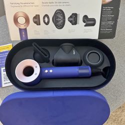 Dyson supersonic brand new never used