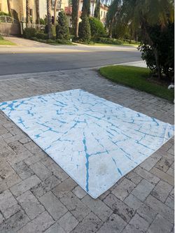 FREE - Area rug