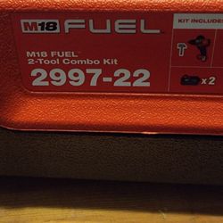 Milwaukee Fuel  Hammer drill and impact Everything in the picture (no batteries)