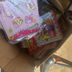 Box Of Shopkins Party Supplies 