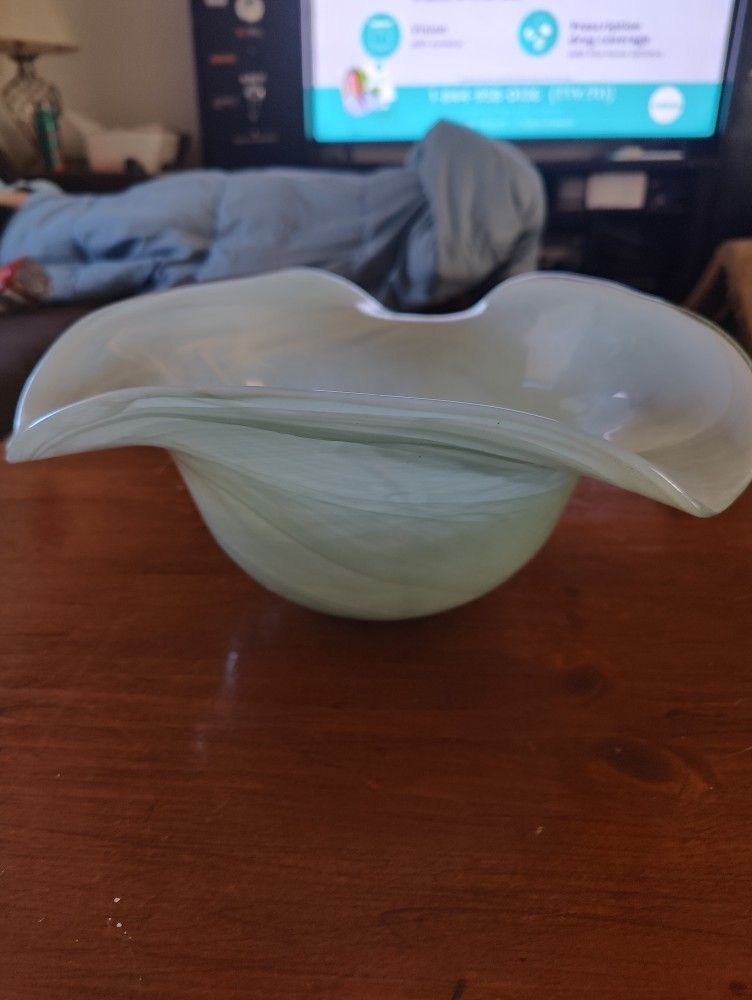 Hand Made Beautiful Glass Bowl 
