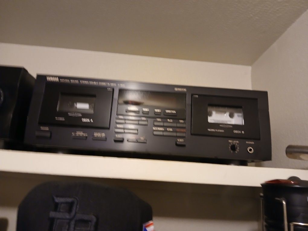 Vintage Yamaha Full Stack,amp,cd,double Tspe Deck Sounds Good Just No Need Any More.