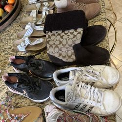10 Women’s Shoes Sizes 5.5 - 8