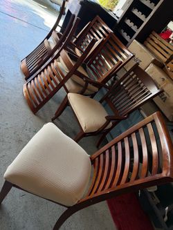 Free 6 Chairs