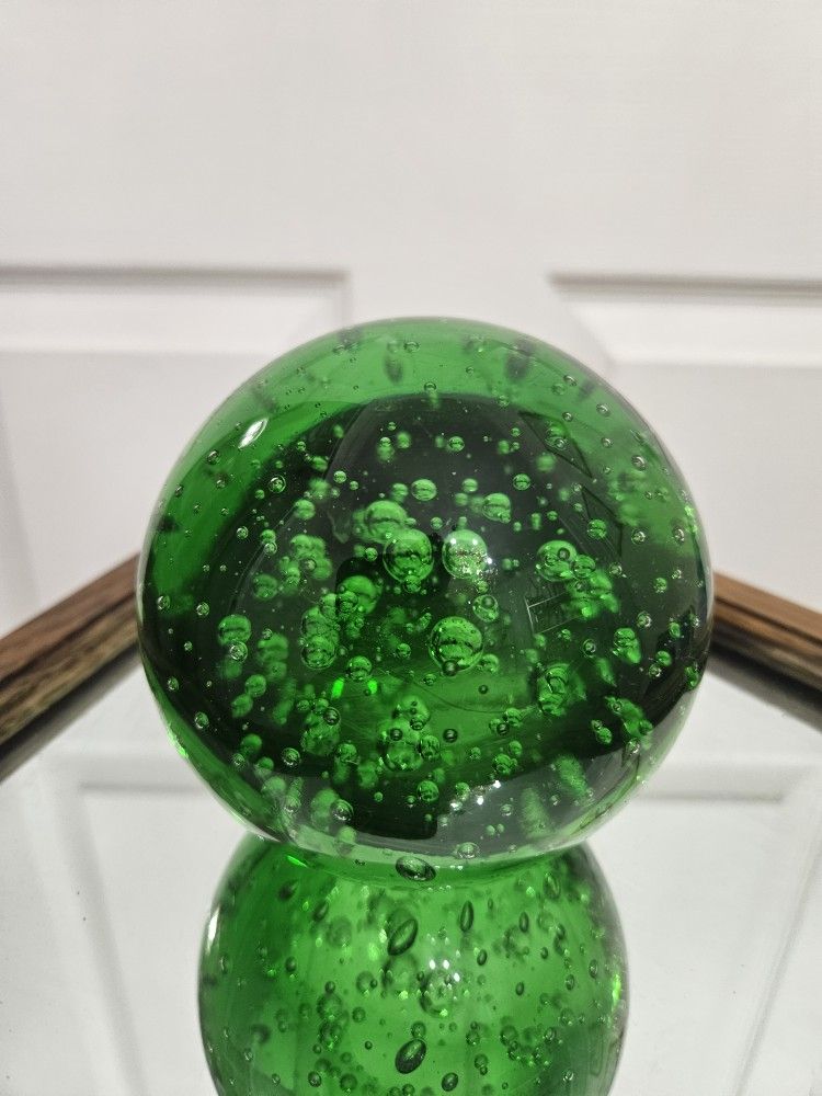 Vintage Art Glass Green Controlled Bubbles Decorative Beautiful Green Bubbles 4"