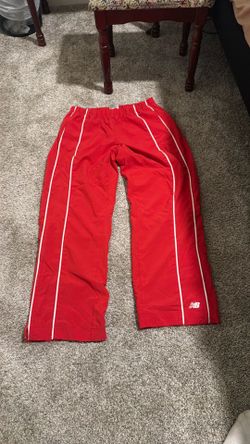 New balance track pants/ L