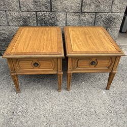 Thomasville matching mid century end tables 