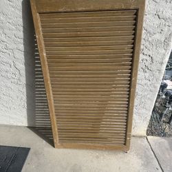 Swinging Bar Door 