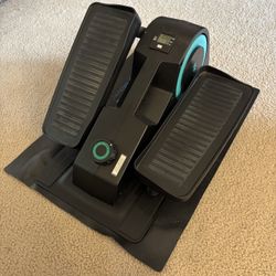 Exercise Equipment - Gubii JR Seated Peddling