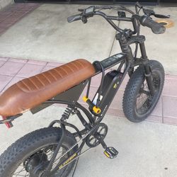 Ebike For Sell. The Bike Is In Good And Is Useable In Condition. Goes 20mph!! It Has No Problems And Is Working Good. Pick Up Only. Down To Negotiate