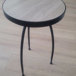 New End Table