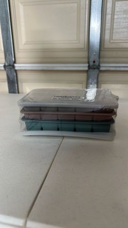 New Silicone 15 ice cube trays with lids