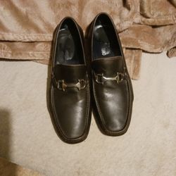 Ferragamo  Size 10.5  Ee