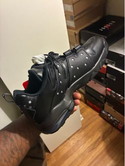 Supreme Barkley size 12