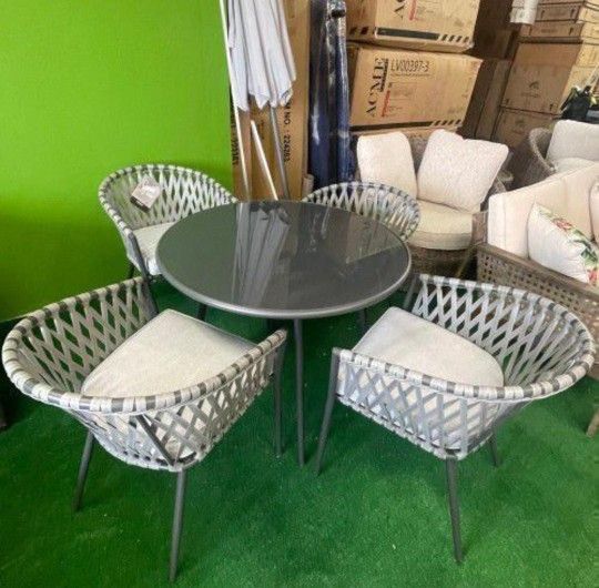 Ashley Palm Gray Outdoor Dinings Sets Tables and 4 Chairs Finance and Delivery Available 