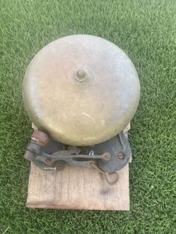 ANTIQUE Ringside 10” Boxing Ring Firehouse School Bell Works USA