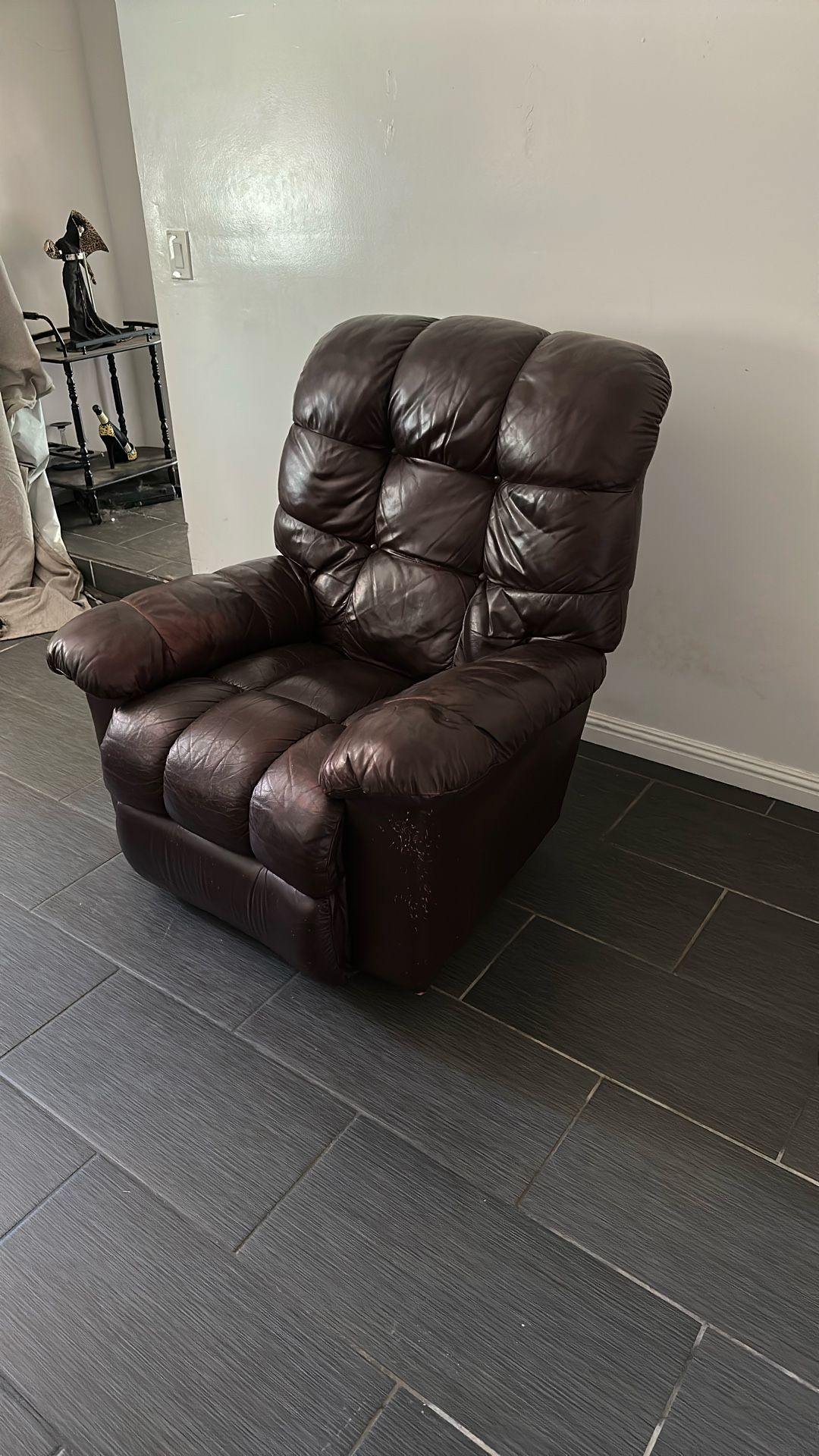 Recliner Chair