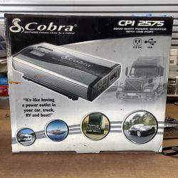 COBRA 2500 Watt Power Inverter