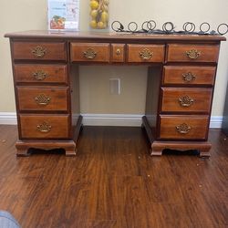 Free Office Table
