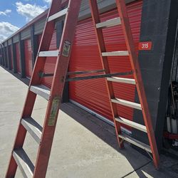 8ft. Twin stepladder