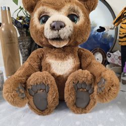 FurReal Cubby The Curious Bear Interactive Animatronic Talking Plush Toy WORKING