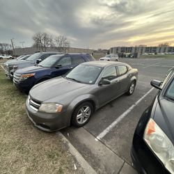 2012 Dodge Avenger 