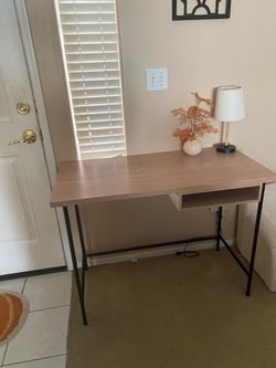 Small desk