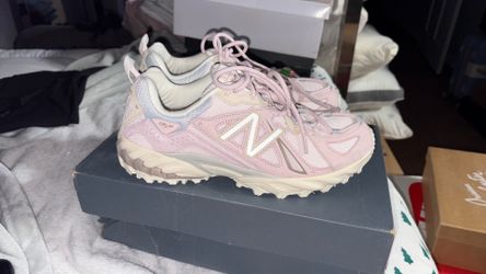 Balance sneakers