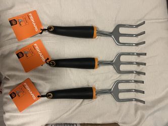 Fiskars Gardening Tools- New With Tags