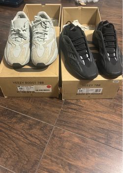 Yeezy Boost 700 & Yeezy 700 V3