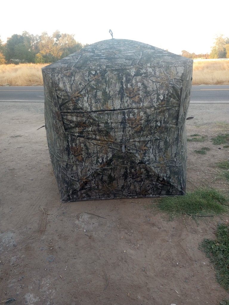 Camouflage Popup Hunting Blind