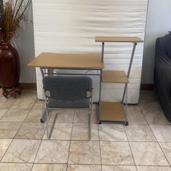 Desk With Chair 