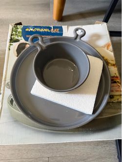 Rachael Ray New stoneware  set