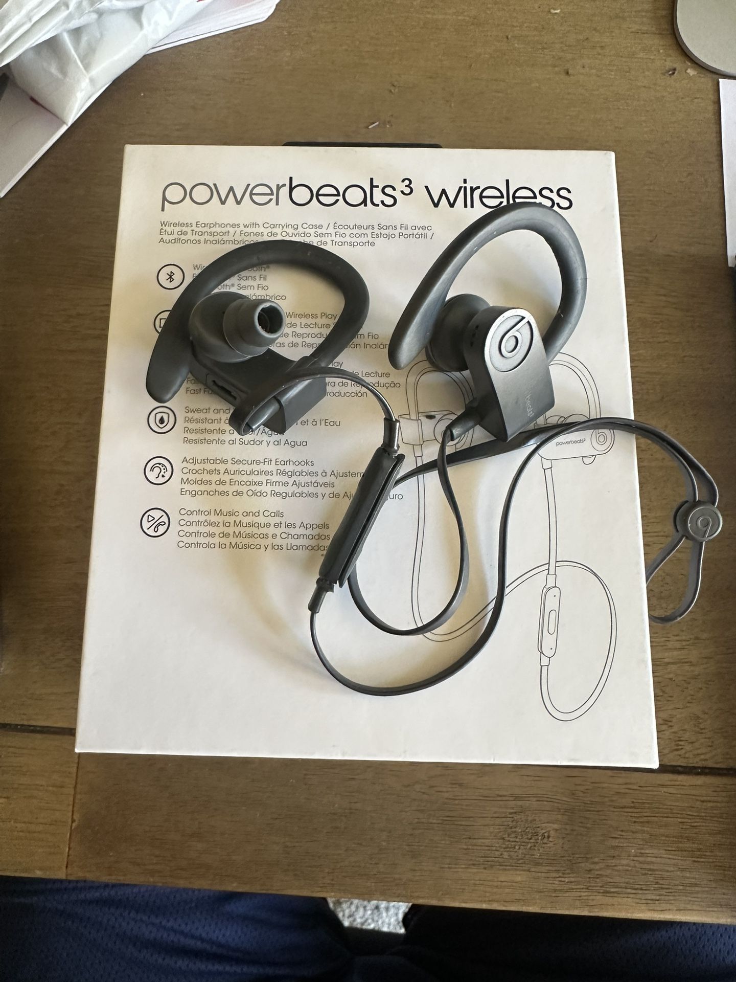 Powerbeats 3 Wireless Used