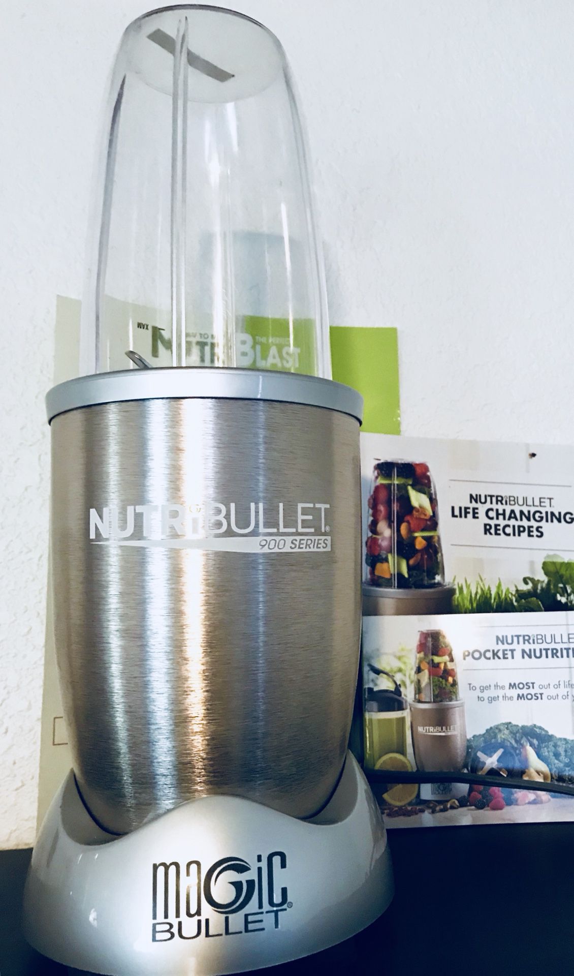 NutriBullet NBC 12A Blender Combo 1200 Watt, 1200W, Dark Gray for Sale in  Stuart, FL - OfferUp