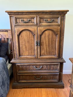 Armoire