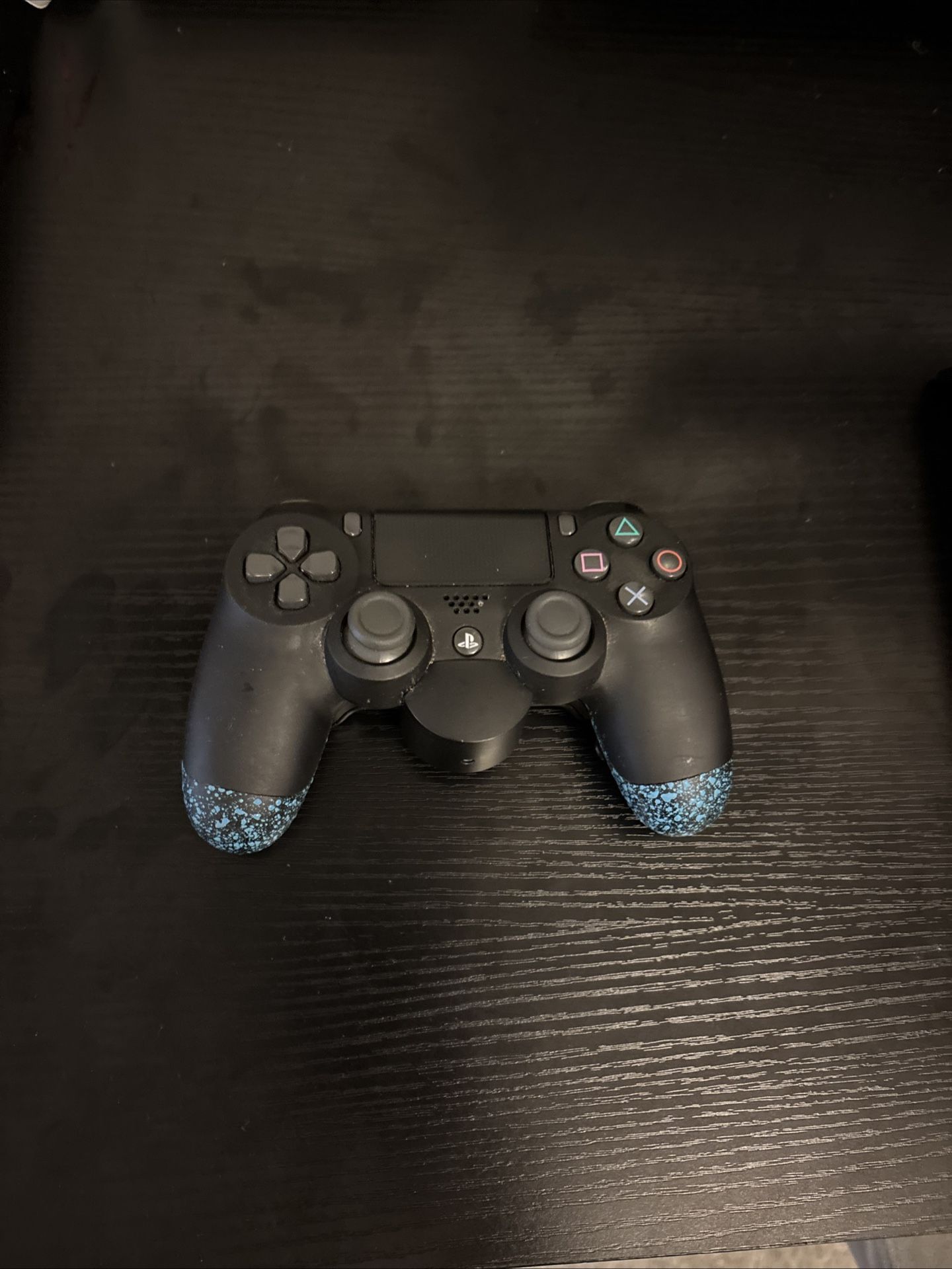 Battle Beaver Ps4 Controller - 3 customizable back buttons to your liking