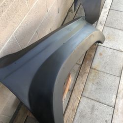 05-15 Tacoma Fiberglass Fenders (wide body)