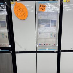 Brand new Samsung Bespoke 29 cu. ft. Standard Depth 4-Door Flex French Door Refrigerator in White Glass with Family Hub+