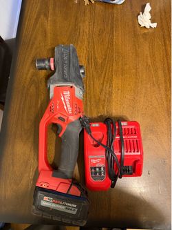 Milwaukee hole hawg with battery and charger