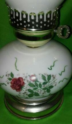 VINTAGE LAMP