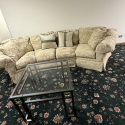  Couch And Coffee Table 