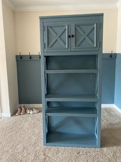 Bookshelf